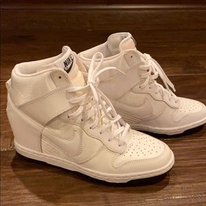 Women Nike Dunk Hi Wedge Sneakers Size 6.5